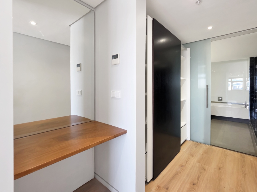 To Let 1 Bedroom Property for Rent in Gardens Western Cape